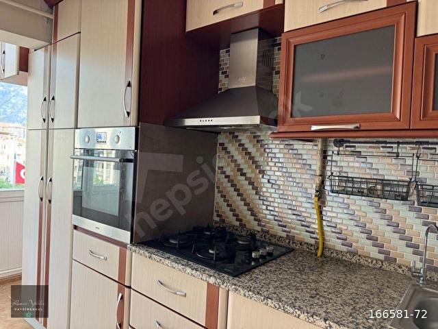 Şehrin Merkezi’ nde Çok Güzel Manzaralı 3+1 Ankastreli Kiralık Dairemiz - Görsel 6