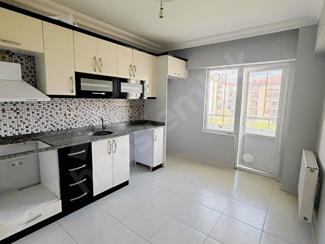 İZZET BAYSAL MAH 2+1 110m2 ARAKAT KÖŞE DAİRE FUL GÜNEY CEPHELİ - Görsel 10