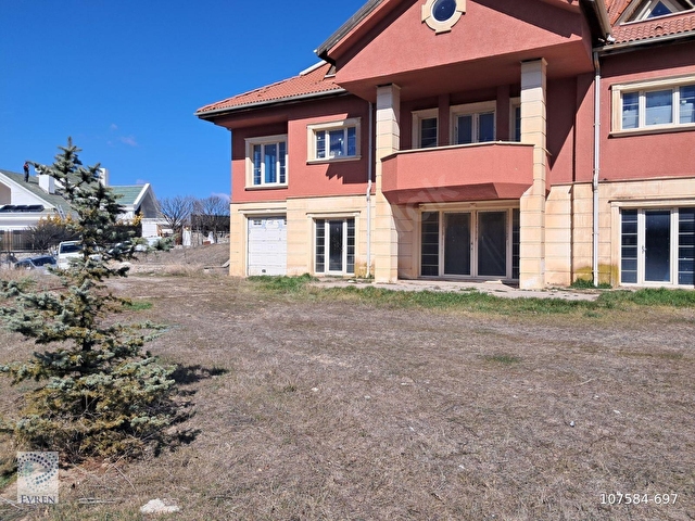 Yeşil Barış Sitesi Kiralık Villa En Büyük Bahçeli - Görsel 17