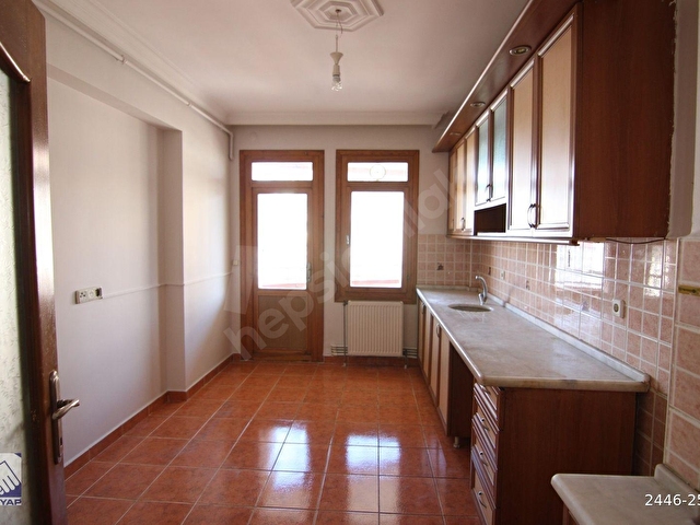 TURYAPTAN ÇUKURAMBARDA PARK MANZARALI 4+1 KİRALIK DAİRE - Görsel 6