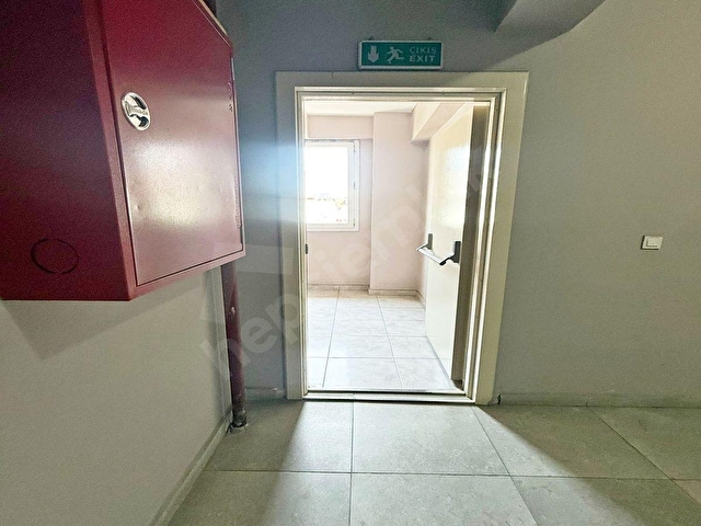 KAPALI OTOPARKLI 2+1 ÖNÜ FULL AÇIK FERAH SATILIK DAİRE - Görsel 22