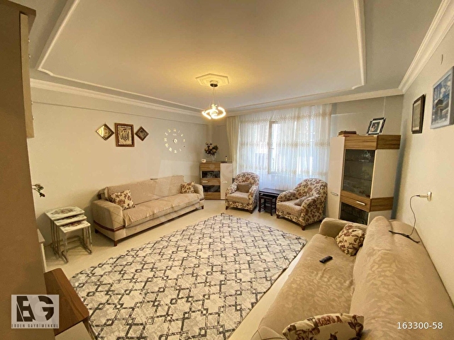 ERDEN GAYRİMENKULDEN ALİ FUAT YAKINI ARAKAT 2+1 GENİŞ DAİRE