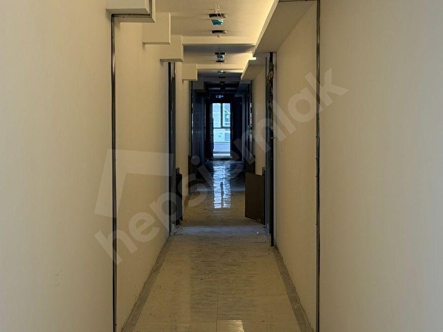 SARAYCIK BULVAR ÜZERİNDE 3+1 LÜKS YAPILI DAİRE - Görsel 23