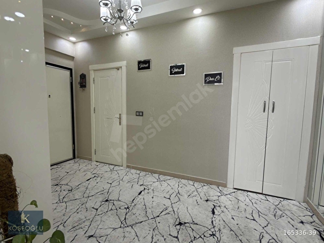 KARACAAHMETTE CADDE ÜZERİ 3+1 MERKEZİ KONUM SATILIK DAİRE - Görsel 30