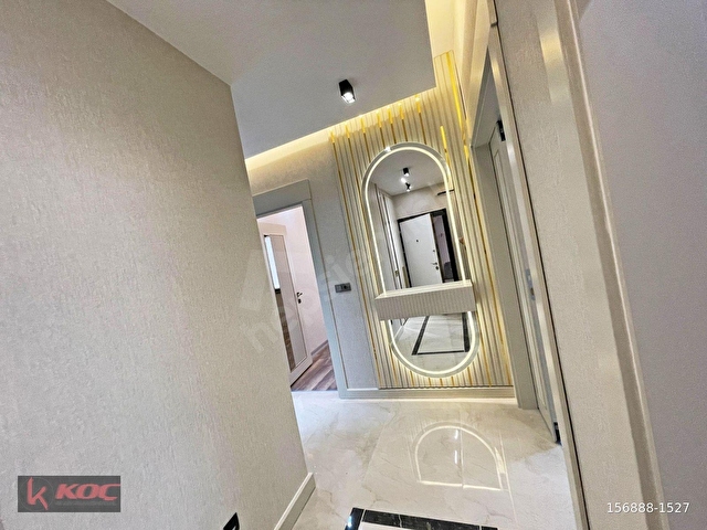 KARACAAHMETTE GENİŞ OTURUMLU CAM BALKONLU U.LÜX 2.5+1 DAİRE - Görsel 16