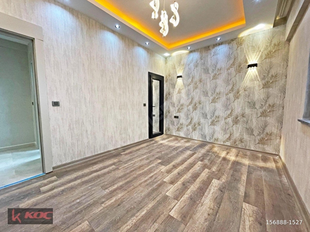 KARACAAHMETTE GENİŞ OTURUMLU CAM BALKONLU U.LÜX 2.5+1 DAİRE - Görsel 24