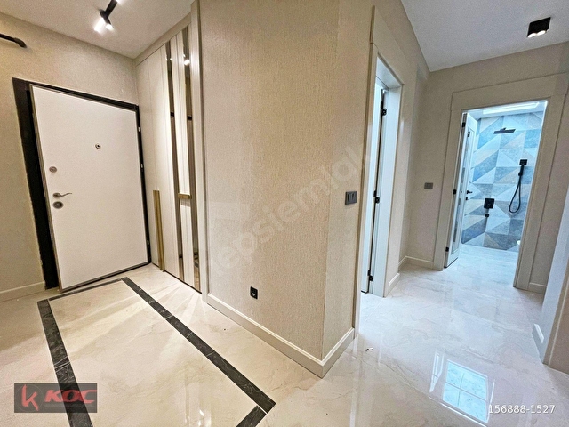 KARACAAHMETTE GENİŞ OTURUMLU CAM BALKONLU U.LÜX 2.5+1 DAİRE - Görsel 17