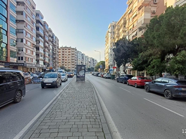 İNÖNÜ CADDESİ POLİGON METRO YAKINI OTOPARKLI SATILIK DAİRE 4+1 - Görsel 3