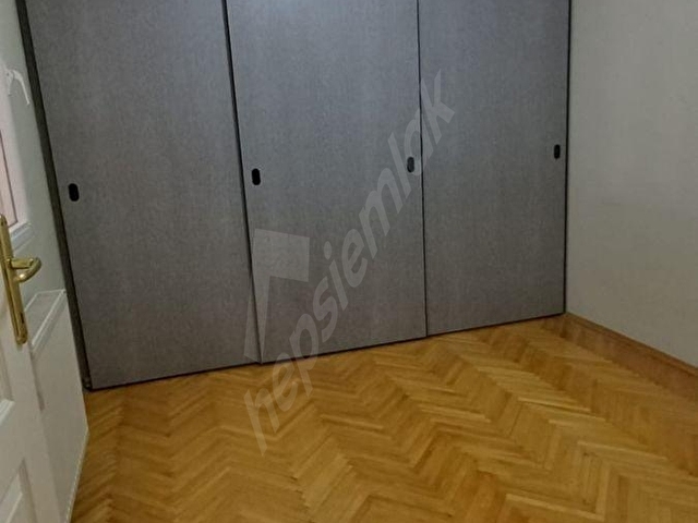 İNÖNÜ CADDESİ POLİGON METRO YAKINI OTOPARKLI SATILIK DAİRE 4+1 - Görsel 21