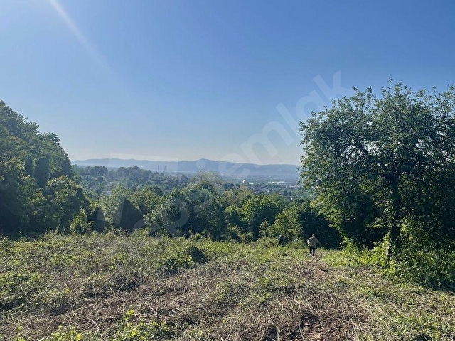 KOCAELİ KARTEPE SUADİYE DE VİLLALİK ARSALAR