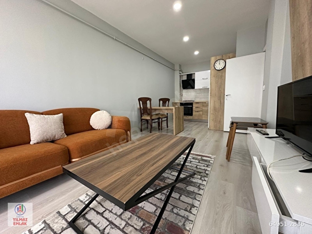 CUMHURİYET MAH. KAPALI OTOPARKLI 1+1 SIFIR EŞYALI KİRALIK DAİRE - Görsel 4