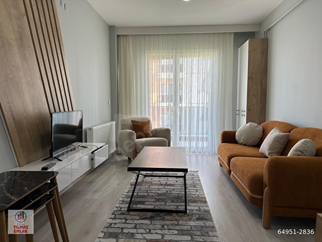 CUMHURİYET MAH. KAPALI OTOPARKLI 1+1 SIFIR EŞYALI KİRALIK DAİRE