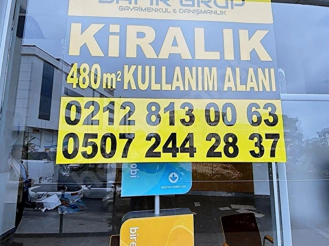 CADDE ÜSTÜ KÖŞE BAŞI 480 m2 TABELA DEĞERİ YÜKSEK KİRALIK DÜKKAN