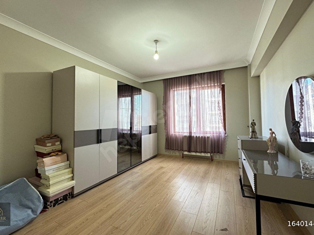 AY-ZER GAYRİMENKULDEN MERKEZİ KONUMDA 3+1 YÜKSEK KREDİLİ DAİRE - Görsel 10
