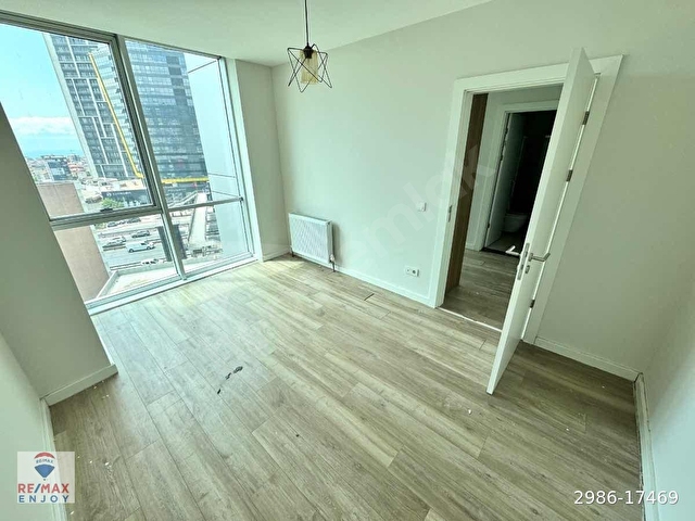 KARTAL TWIN TOWERSTA ÖN CEPHE BOŞ TAŞINMAYA HAZIR SATILIK 1+1 DAIRE - Görsel 15