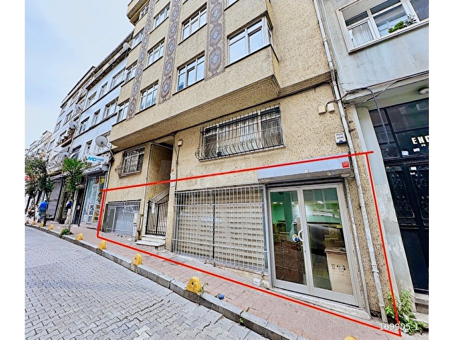 Fındıkzade de Tramvaya 3dk 327m2 Satılık Dükkan - Görsel 2
