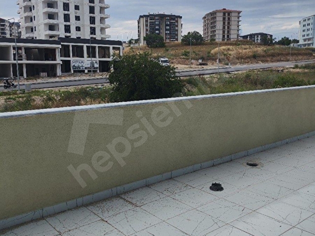 AKBULUT GAYRİMENKULDEN CUMHURİYET MAHALLESİNDE MERİÇ HAUSE YAKINI LÜKS 2+1DAİRE - Görsel 26