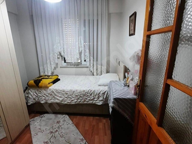 AKÇAY KÖŞEMDEN MERKEZDE DOĞALGAZLI EŞYALI 2+1 SATILIK DAİRE - Görsel 17