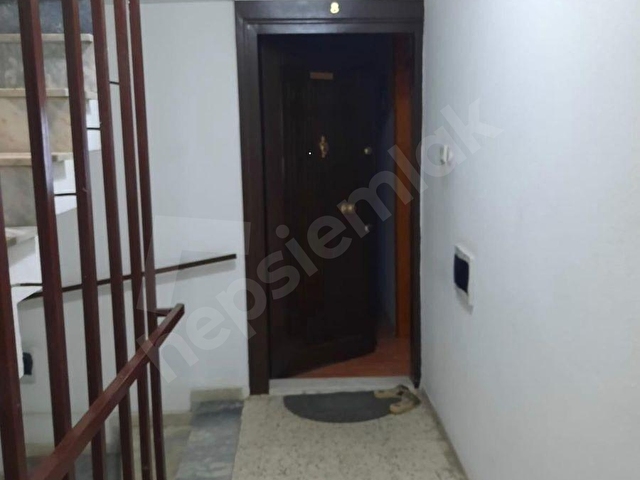 AKÇAY KÖŞEMDEN MERKEZDE DOĞALGAZLI EŞYALI 2+1 SATILIK DAİRE - Görsel 14