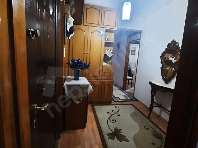 AKÇAY KÖŞEMDEN MERKEZDE DOĞALGAZLI EŞYALI 2+1 SATILIK DAİRE - Görsel 18