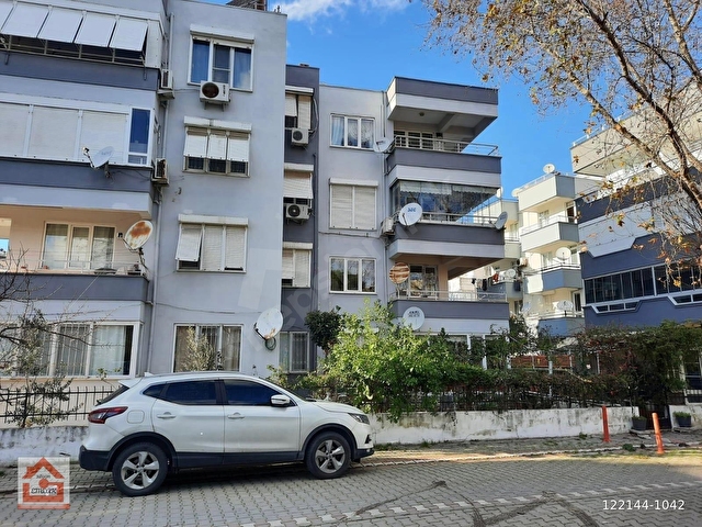 AKÇAY KÖŞEMDEN MERKEZDE DOĞALGAZLI EŞYALI 2+1 SATILIK DAİRE