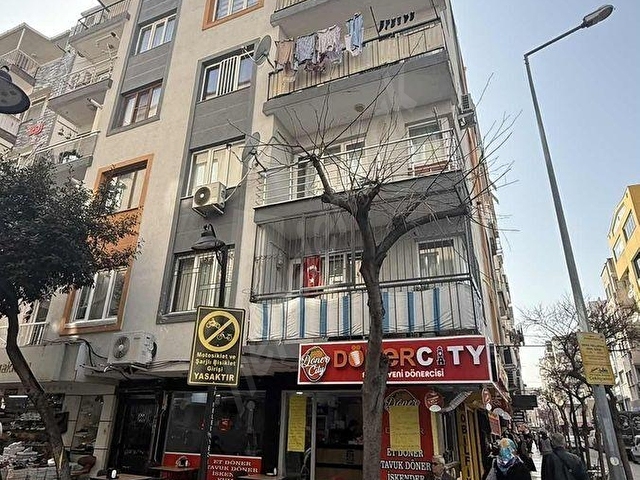 MANİSA ŞEHZADELER YARASANLARDA ÇARŞI MERKEZDE 3.KAT 2+1 DAİRE - Görsel 5