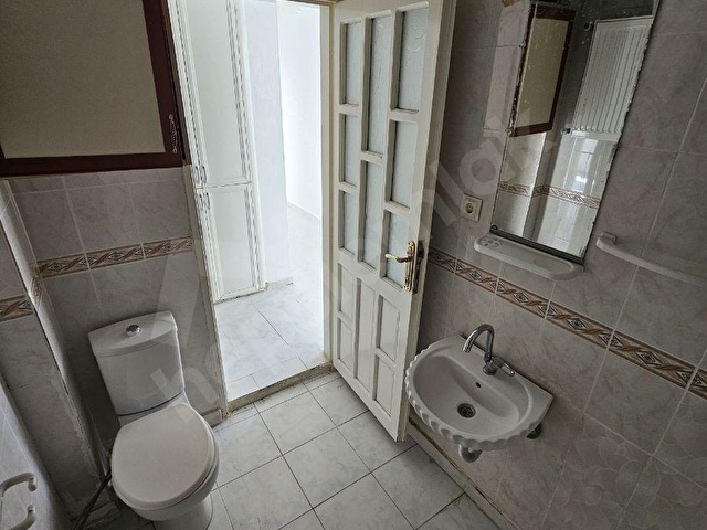 MERKEZİ KONUM DA 3+1 BAKIMLI KİRALIK DAİRE ASANSÖRLÜ KUZEY CEPHE - Görsel 9