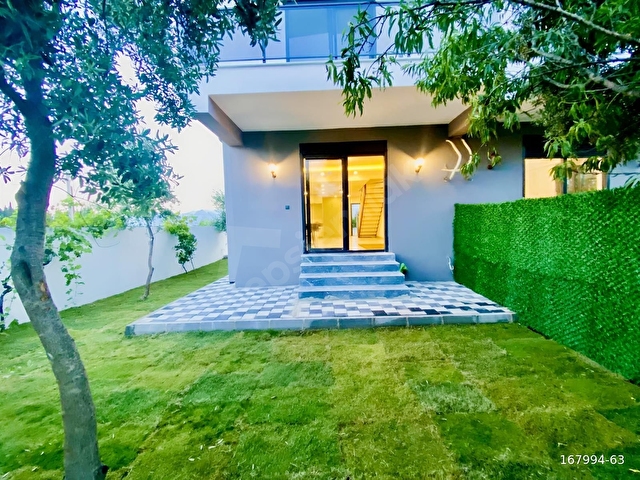 DAİRE FİYATINA MERKEZİ KONUMDA 3+1 185 metre² FIRSAT VİLLA - Görsel 2
