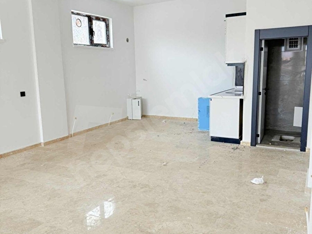 ŞAFAK İNŞAAT EMLAKTAN CADDE KENARI KULLANIŞLI 100M2 DÜKKAN - Görsel 8