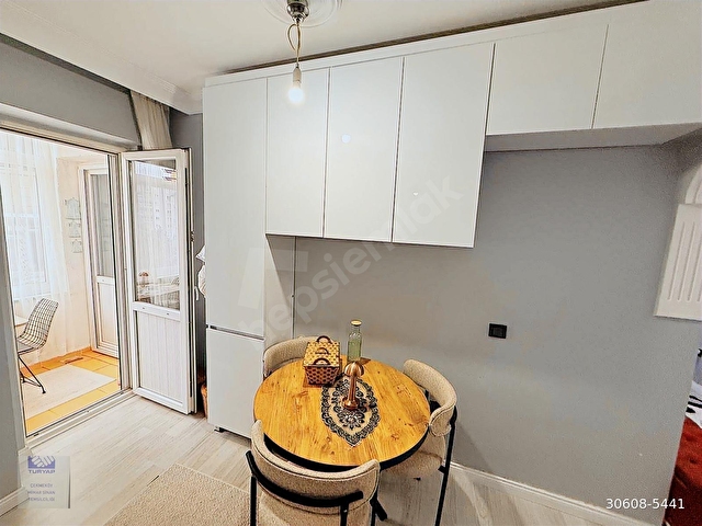 SANCAKTEPE YENİDOĞAN MERKEZDE SİTE İÇERİSİNDE 2+1 ARAKAT DAİRE - Görsel 17