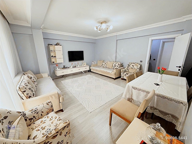SANCAKTEPE YENİDOĞAN MERKEZDE SİTE İÇERİSİNDE 2+1 ARAKAT DAİRE - Görsel 4
