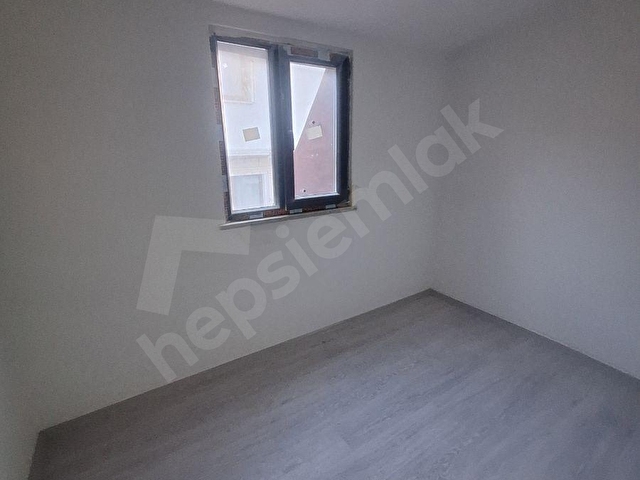 Sancaktepe Yunusemre Mahallesinde 5+1 üst dubleks daire satılık - Görsel 11