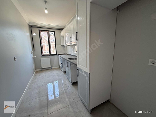 ELZEMDEN CADDE ÜZERİNDE ATATÜRK CAD. 2DK SATILIK SIFIR 2+1 - Görsel 3