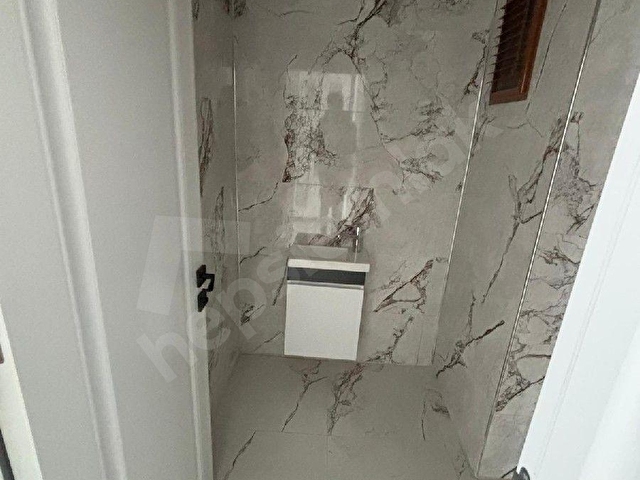 ELAZIĞ MEDICAL PARK HASTANESININ YANI BIREVIM SITESINDE SATLIK LÜKS DAİRE - Görsel 2