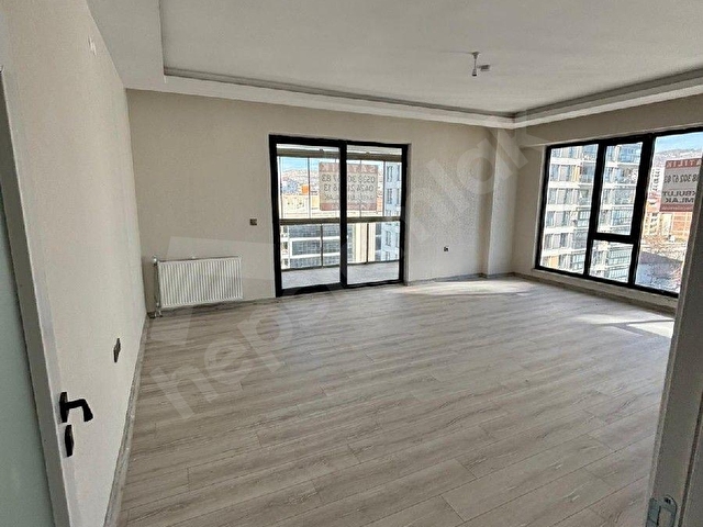 ELAZIĞ MEDICAL PARK HASTANESININ YANI BIREVIM SITESINDE SATLIK LÜKS DAİRE - Görsel 15