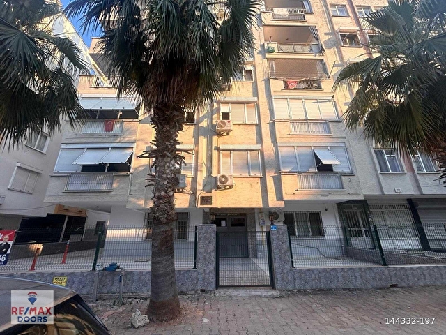 VARLIK MAHALLESİ MERKEZİ KONUMDA UYGUN FİYATLI FIRSAT SATILIK DAİRE