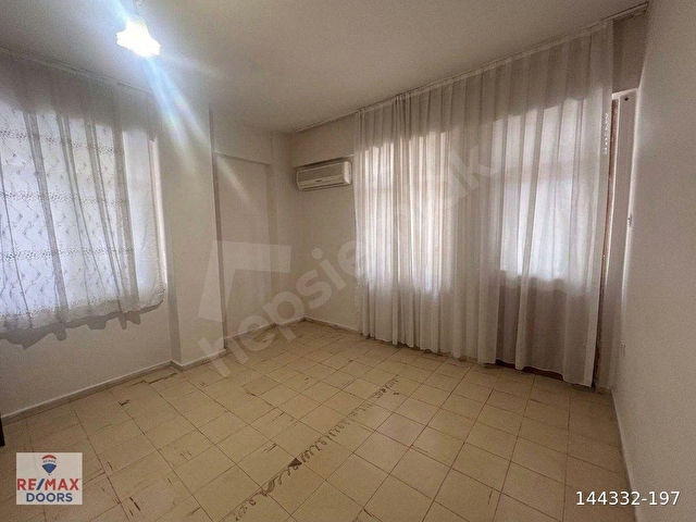 VARLIK MAHALLESİ MERKEZİ KONUMDA UYGUN FİYATLI FIRSAT SATILIK DAİRE - Görsel 5