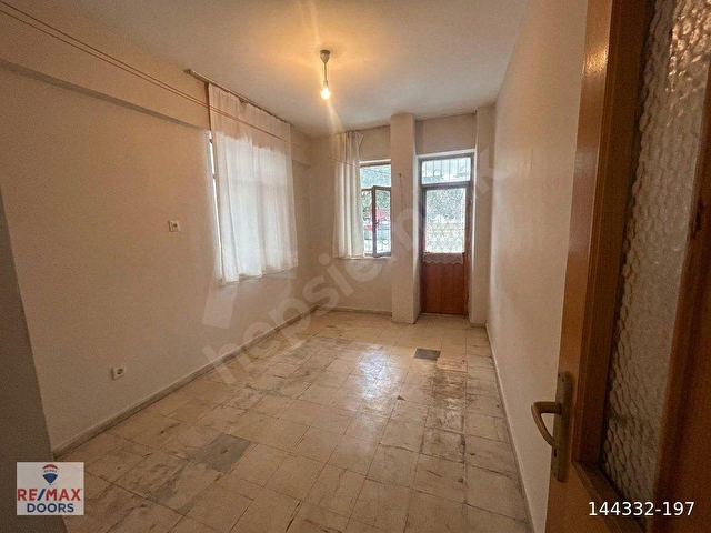 VARLIK MAHALLESİ MERKEZİ KONUMDA UYGUN FİYATLI FIRSAT SATILIK DAİRE - Görsel 7