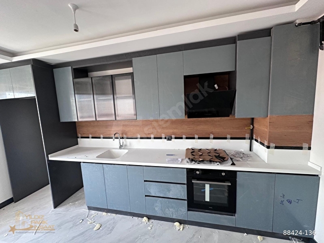 YILDIZPARKTAN EMEL CAD. METRO YAKINI SIFIR 2+1 SİTE İÇİNDE DAİRE - Görsel 2