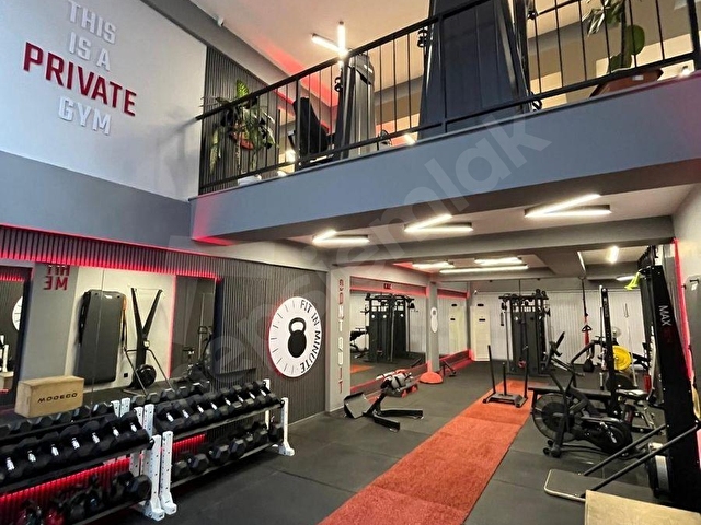 Çiğli Yeni Mahalle | Premium Devren Kiralık Spor Stüdyosu | 200 m²