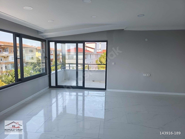 SİLİVİRİ FATİH MAHALLESİ SATILIK 8+2 LÜKS VİLLA - Görsel 28