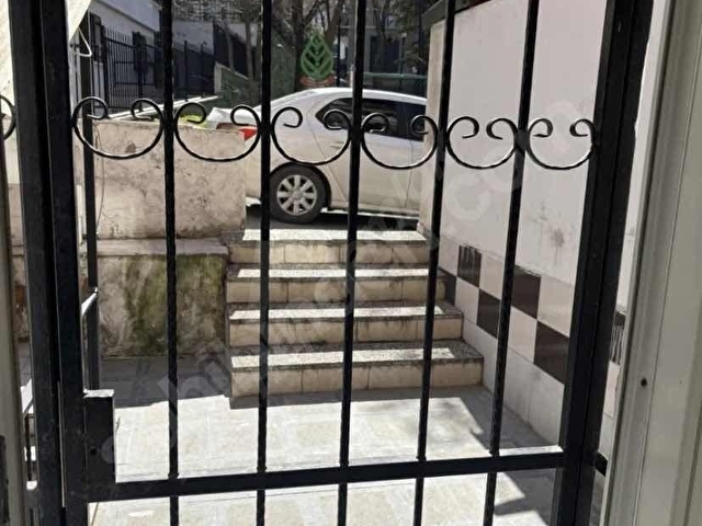 BU İLK W.C V MUTFAĞI ÖN V ARKA BAHÇELİ 25M2 KİRACILI KOMBİLİ - Görsel 24