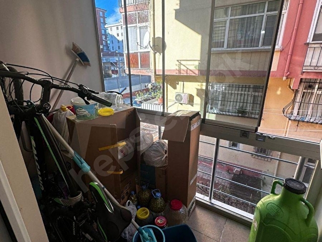 DEVRAN EMLAKTAN CUMHURİYETTE SATILIK 3+1  165M EBEVEYN  BANYOLU 1. KATTA 18 YILLIK BİNA DA DAİRE - Görsel 12