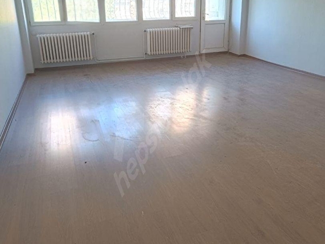 Alsancak Mimar Sinanda Asansörlü,Doğalgazlı 3+1 Kiralık Daire - Görsel 4