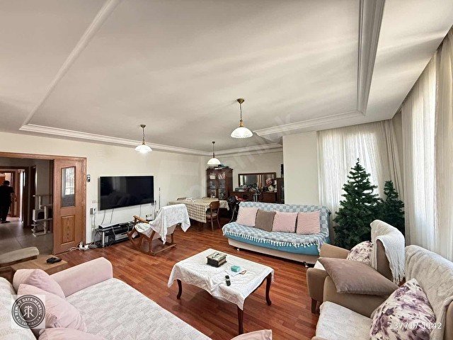 YURT MAHALLESİ HAYALPARK BUL. ÜZ. 4+1 KAPALI HER KAT TEK DAİRE! - Görsel 26