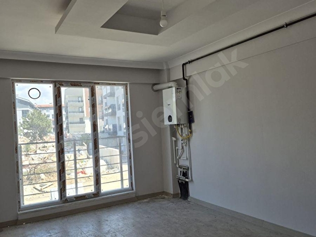 İNCEK DE 3+1 YENİ SATILIK LÜX DAİRE ACİL 6.200.000 TL - Görsel 3