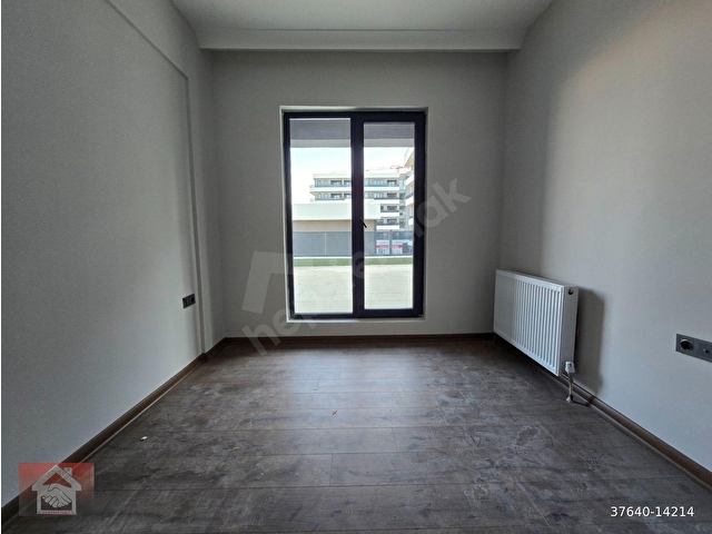 LAGOMDA 30M2 KAPATILABİLİR TERASLI 1+1 AVM CEPHELİ  YAPILI  OFİS - Görsel 15