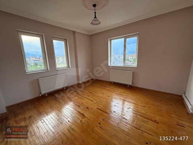 MEHMET AKİF MAH.CADDE ÜSTÜ 5+1 210 m2 KİRALIK GENİŞ DAİRE - Görsel 9