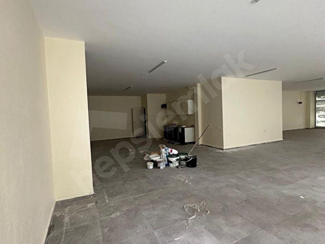 KİRALIK 165 m2 DÜKKAN YAKUPLU KÖŞE BAŞI E5 YAKIN - Görsel 7