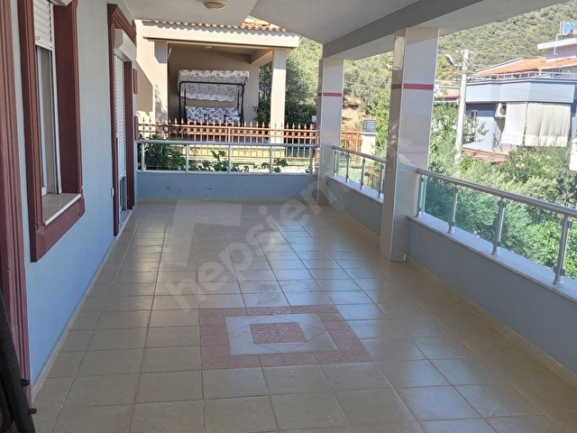 ÖZDERE ÇUKURALTI MERKEZDE EŞSİZ DENİZ VE DOĞA MANZARALI TRİPLEKS - Görsel 10